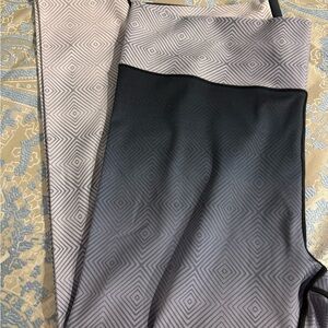 Geometric Patterned Leggings